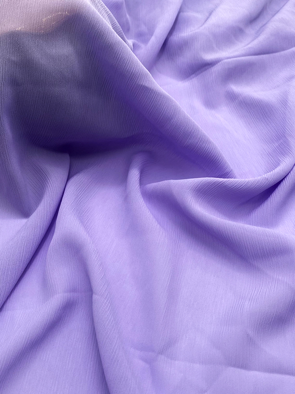 Tissu pourpre de mousseline de soie froissé de la couleur solide 100d 100-105gsm pour le hijab musulman