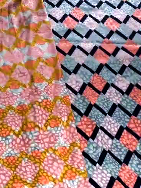 Tissus en Satin à impression numérique italienne soyeuse en Polyester, motif géométrique, sensation de main douce pour robes ou pyjamas